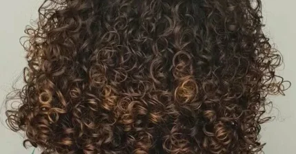 Стрижки женские на густые волосы 600